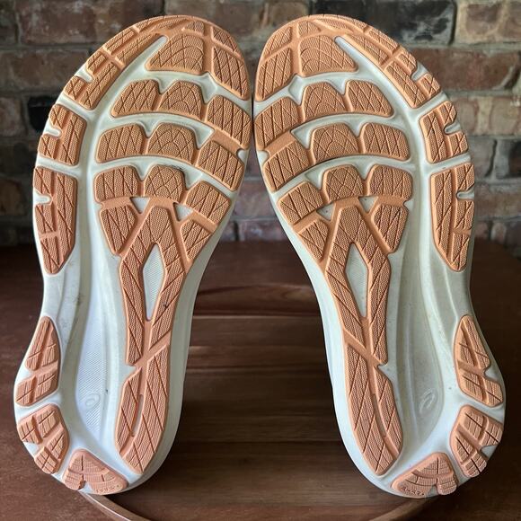 Asics GT 2000 13 Gray Cushioned Road Running Shoes Sneakers Women's Size 10.5 - Picture 4 of 16